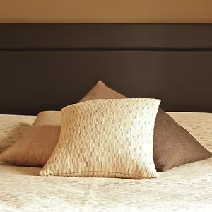 https://bronzino-house.italymilanhotels.net